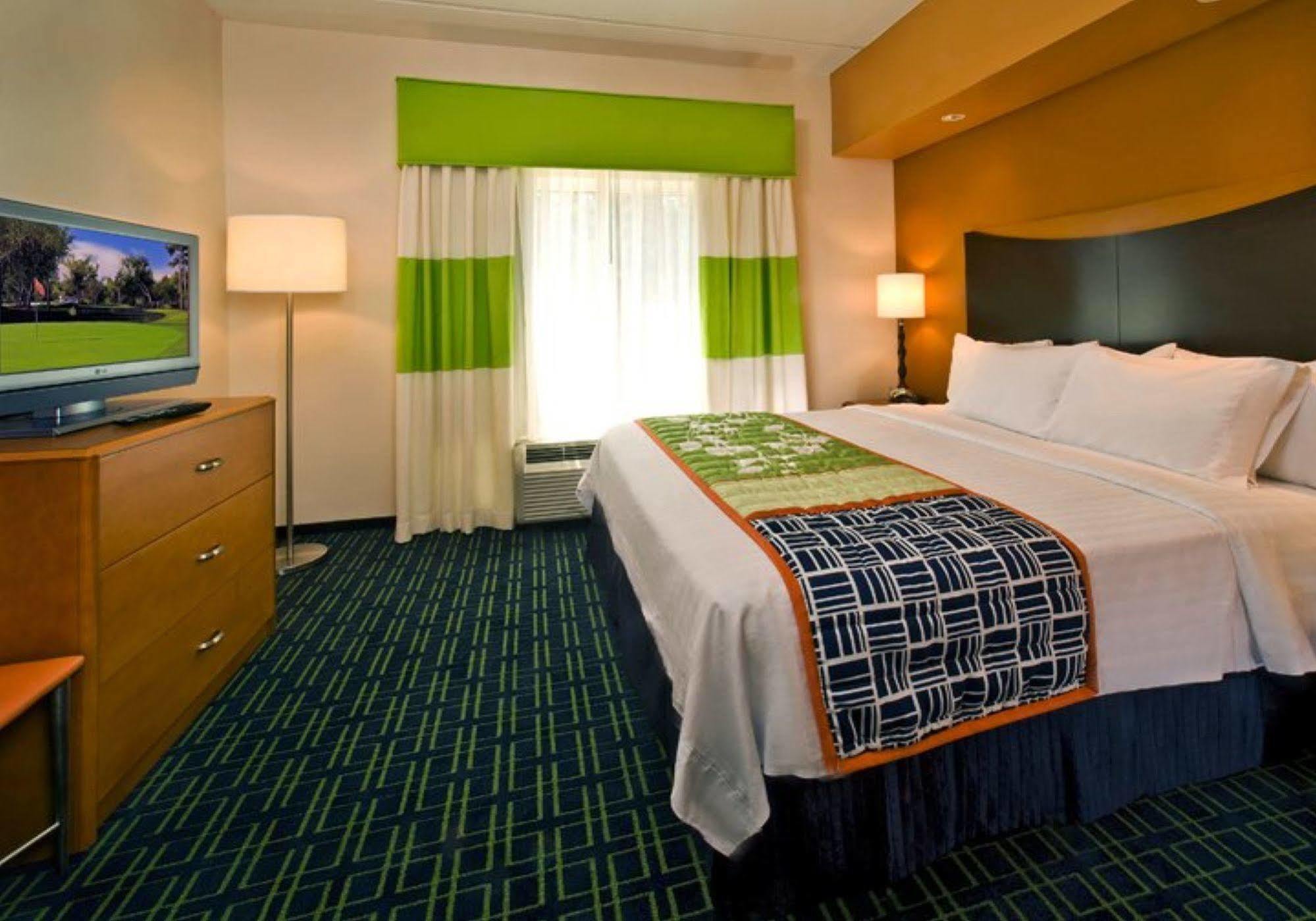 Fairfield Inn & Suites Jacksonville West/Chaffee Point Room photo
